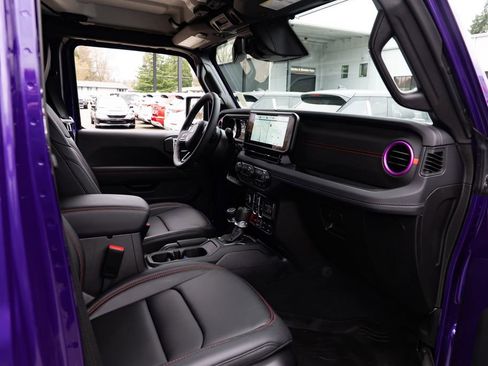 Used 2026 Jeep Wrangler Unlimited Rubicon w/ Safety Group AWD/4WD image 24