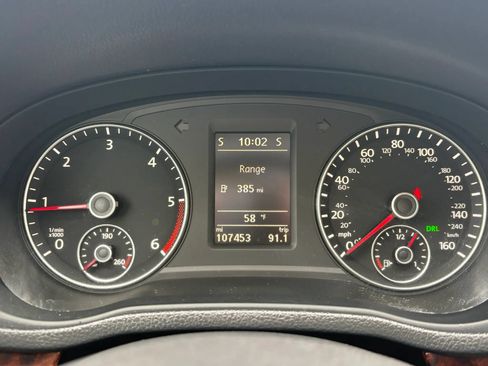 Used 2013 Volkswagen Passat TDI SEL Premium FWD image 17