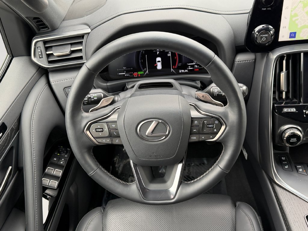 Certified 2025 Lexus LX 700h Overtrail AWD/4WD image 20