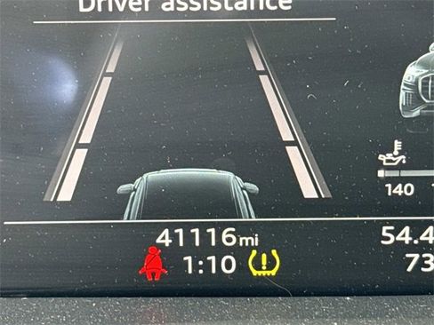 Used 2021 Audi Q8 Prestige w/ Prestige Package image 27