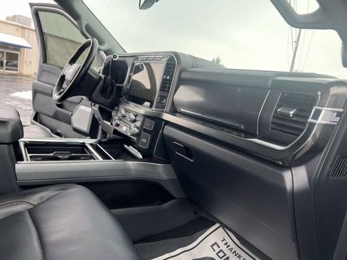 Used 2023 Ford F350 Lariat w/ Lariat Ultimate Package image 43