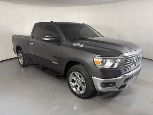 Used 2019 RAM 1500 Big Horn AWD/4WD image 2
