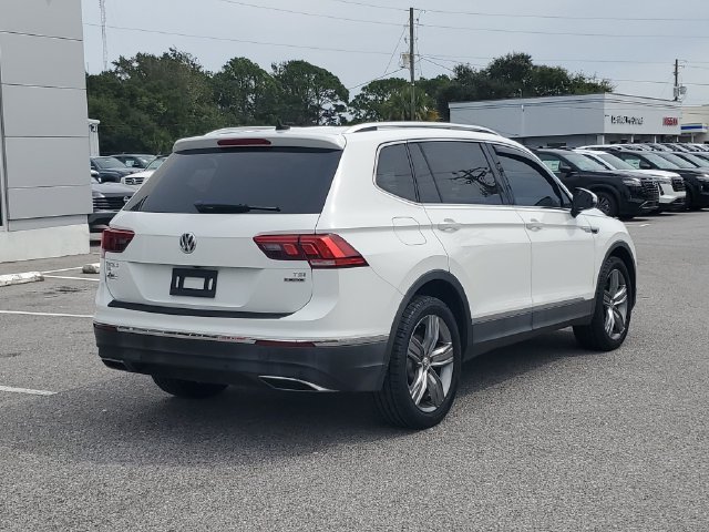 Used 2018 Volkswagen Tiguan SEL Premium AWD/4WD image 7