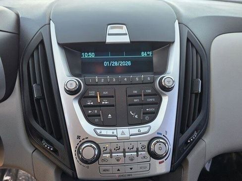 Used 2011 Chevrolet Equinox LT w/ Driver Convenience Package image 19