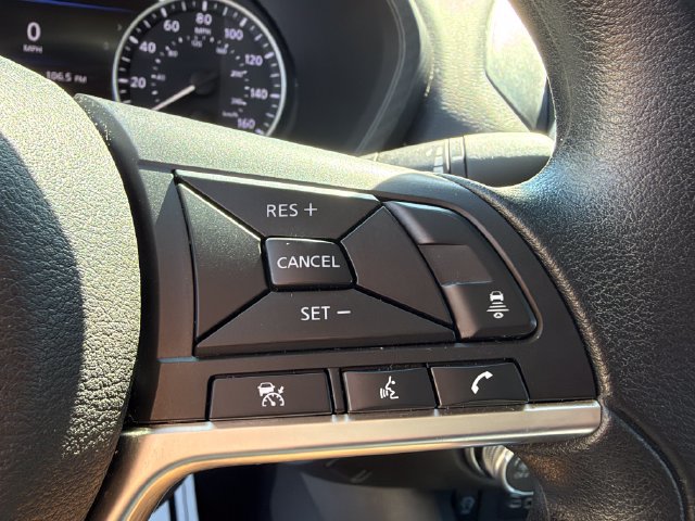 Used 2025 Nissan Sentra SV FWD image 22