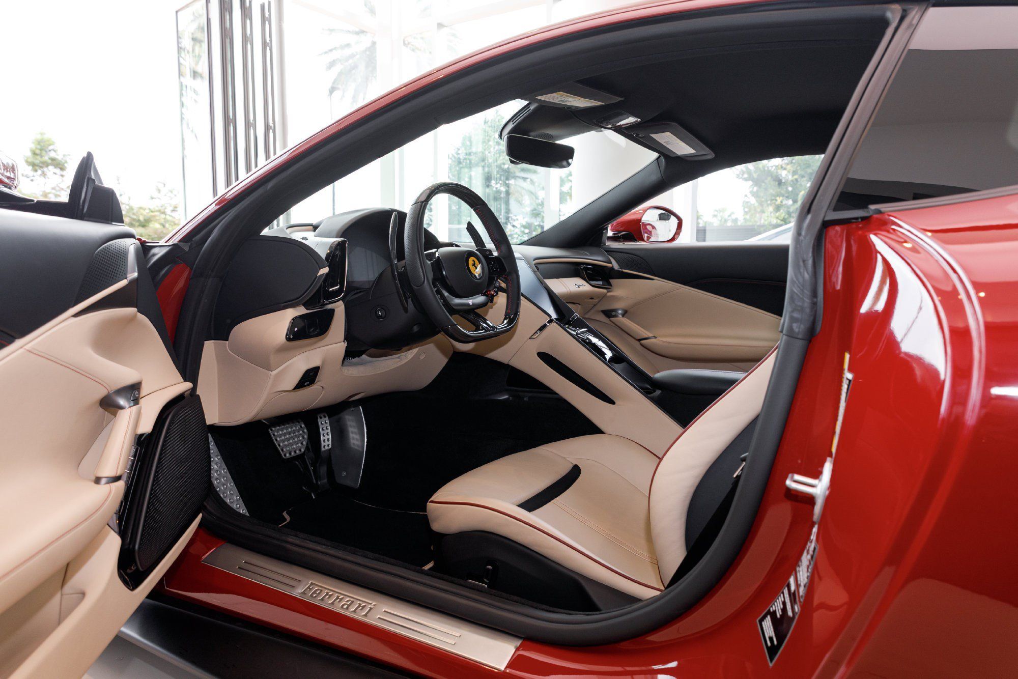 Used 2023 Ferrari Roma RWD image 26