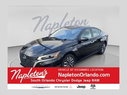 Used 2024 Nissan Altima 2.5 SV