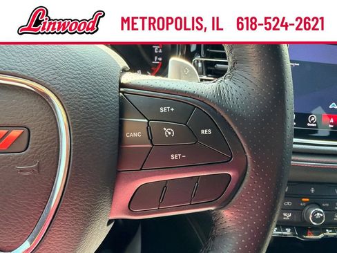 Used 2025 Dodge Durango GT AWD/4WD image 19