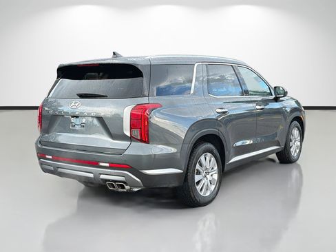 Used 2025 Hyundai Palisade SEL FWD image 3