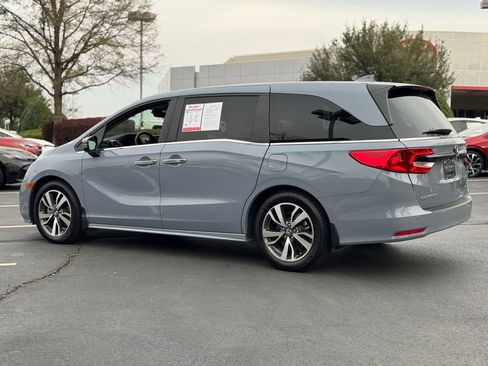 Used 2023 Honda Odyssey Touring image 10