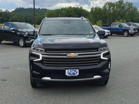 Used 2023 Chevrolet Tahoe LT w/ Max Trailering Package AWD/4WD image 3