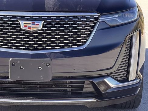 Certified 2022 Cadillac XT6 Premium Luxury w/ Technology Package image 12