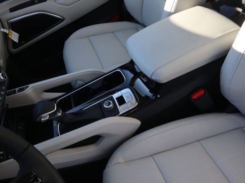 New 2025 Kia Telluride EX image 23