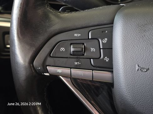 Used 2020 Cadillac XT6 Premium Luxury FWD image 32