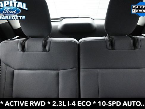 Used 2025 Ford Explorer Active RWD image 12