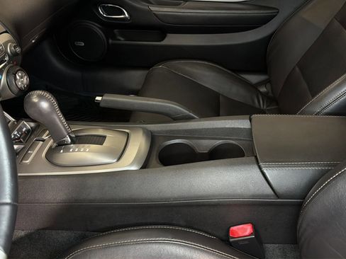 Used 2010 Chevrolet Camaro SS w/ RS Package RWD image 26