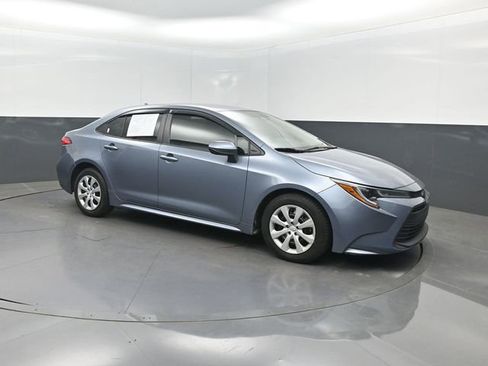Used 2024 Toyota Corolla LE FWD image 33