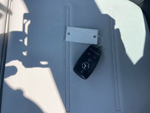 Used 2021 Mercedes-Benz GLA 45 AMG 4MATIC image 39