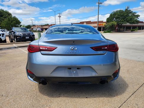 Used 2017 INFINITI Q60 3.0t w/ Premium Plus Package 3.0T AWD/4WD image 4