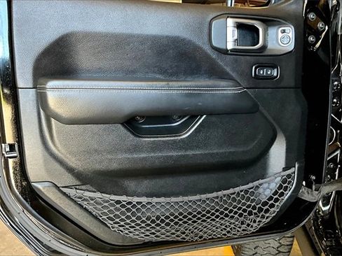 Used 2020 Jeep Gladiator Rubicon image 17