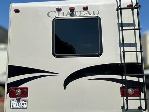 Used 2013 Ford E-450 and Econoline 450 Super Duty w/ Motorhome Prep Pkg image 11