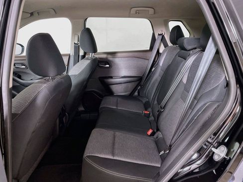 Used 2023 Nissan Rogue SV AWD/4WD image 11