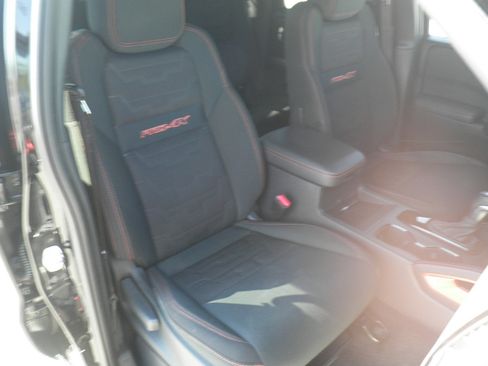 Used 2022 Nissan Frontier PRO-4X image 24