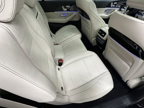 Certified 2024 Mercedes-Benz GLS 580 4MATIC image 18