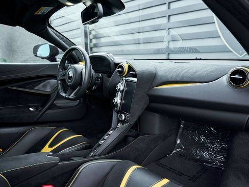 Used 2021 McLaren 720S RWD image 43