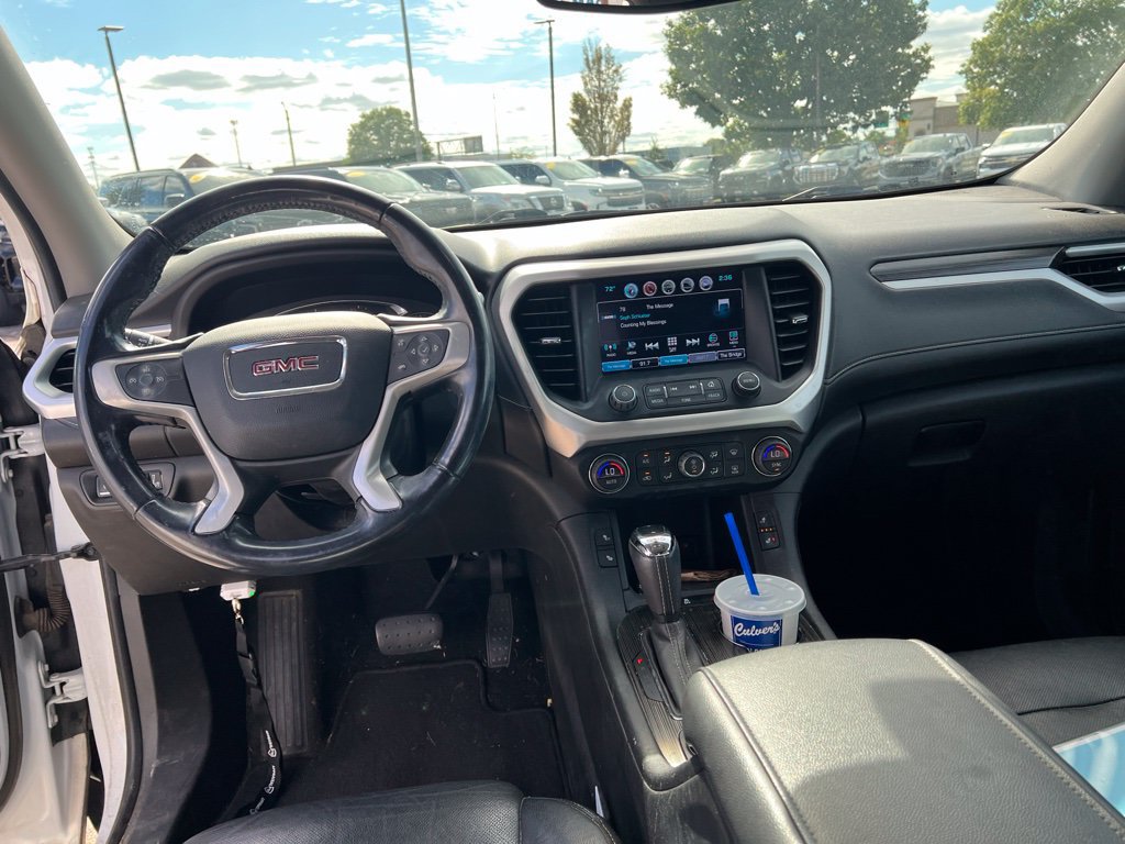 Used 2019 GMC Acadia SLT AWD/4WD image 4