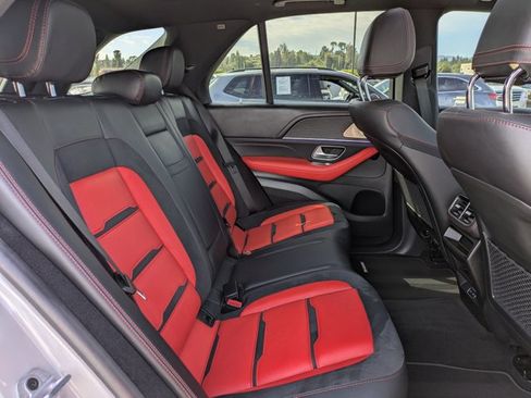 Used 2024 Mercedes-Benz GLE 53 AMG 4MATIC image 22