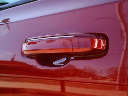 Used 2021 Cadillac Escalade Sport w/ Driver Assist Tech Package image 25