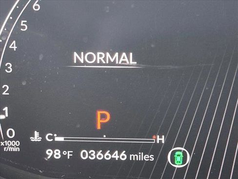 Used 2023 Acura MDX SH-AWD image 10