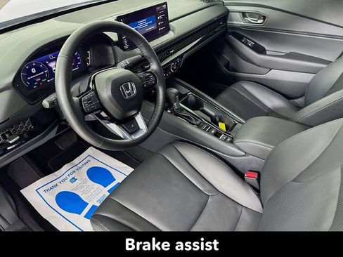 Used 2025 Honda Accord Touring image 11