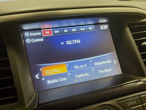 Used 2020 Nissan Pathfinder SL image 18