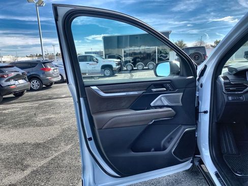 New 2026 GMC Acadia Denali Ultimate image 29