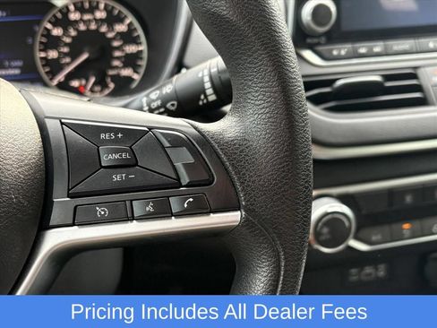 Used 2021 Nissan Altima 2.5 SV FWD image 16