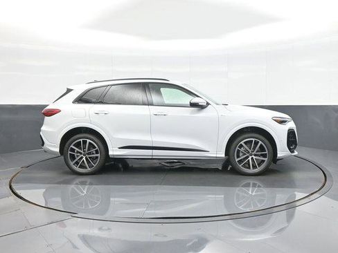 New 2026 Audi Q5 Premium Plus AWD/4WD image 8