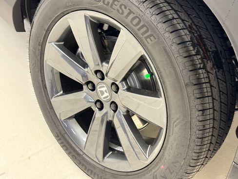 New 2026 Honda Pilot Sport image 10