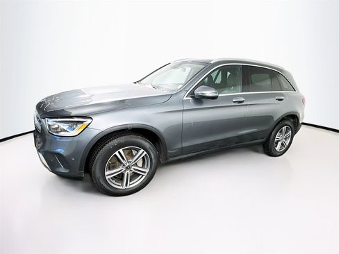 Used 2022 Mercedes-Benz GLC 300 GLC 300 image 4