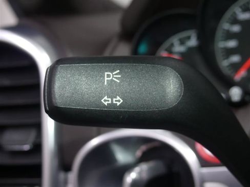 Used 2017 Porsche Cayenne GTS image 35