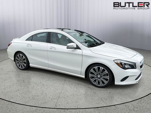 Used 2017 Mercedes-Benz CLA 250 4MATIC image 9