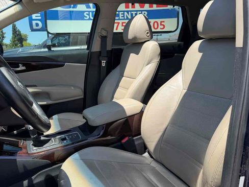 Used 2018 Kia Sorento EX w/ EX Advanced Touring Package FWD image 16