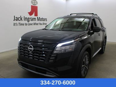 New 2026 Nissan Pathfinder Platinum
