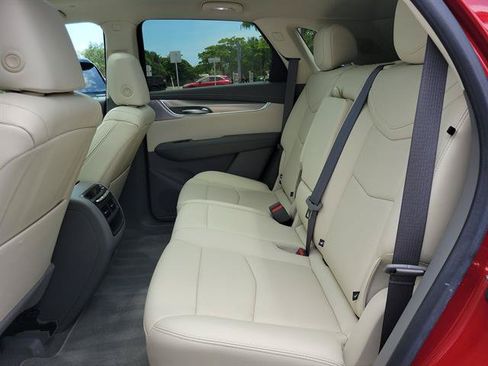 Certified 2023 Cadillac XT5 Premium Luxury w/ Technology Package FWD image 11
