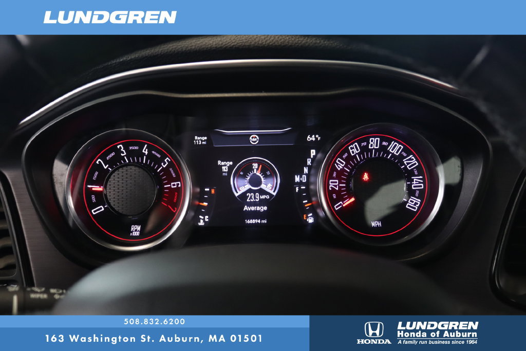 Used 2017 Dodge Challenger SXT RWD image 6