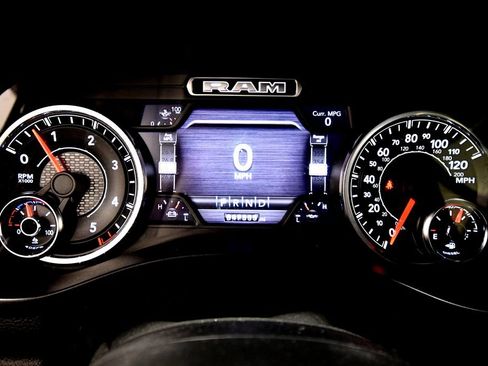 Used 2020 RAM 1500 Laramie w/ Sport Appearance Package AWD/4WD image 22