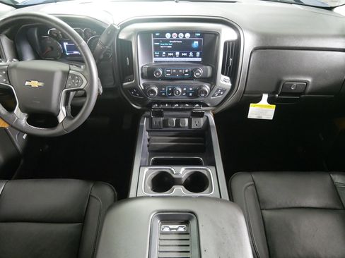 Used 2017 Chevrolet Silverado 1500 LTZ w/ Sport Package image 10