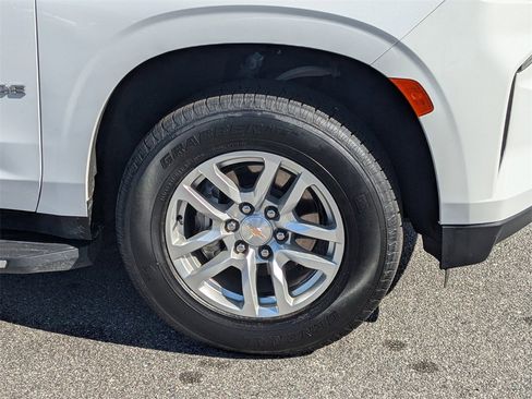 Certified 2024 Chevrolet Tahoe LT image 10