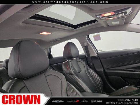 Used 2024 Hyundai Elantra Limited FWD image 10